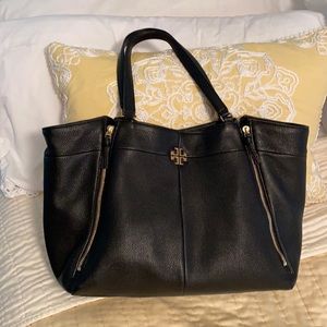 Tory Burch leather purse